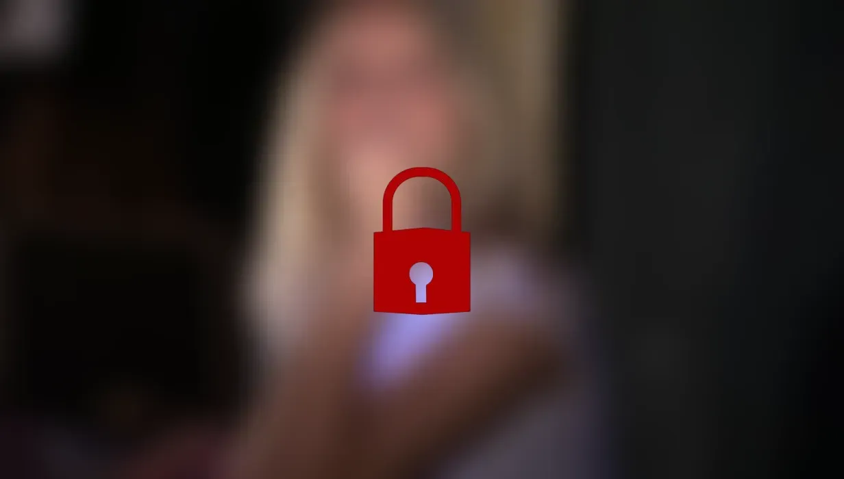 Studentin hat ein Geheimnis