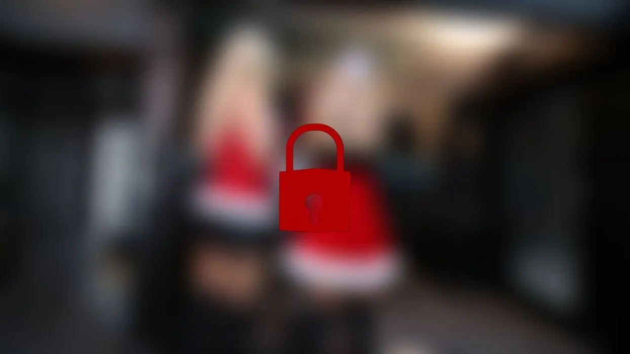 Versaute Weihnachtsfeier, wir denken nur ans ficken.