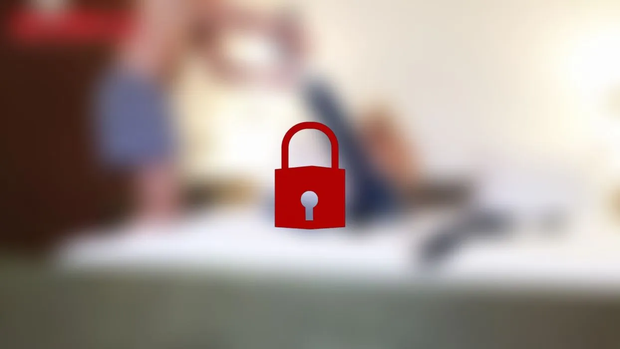 Jungboy fickt mich PVO im Hotel!
