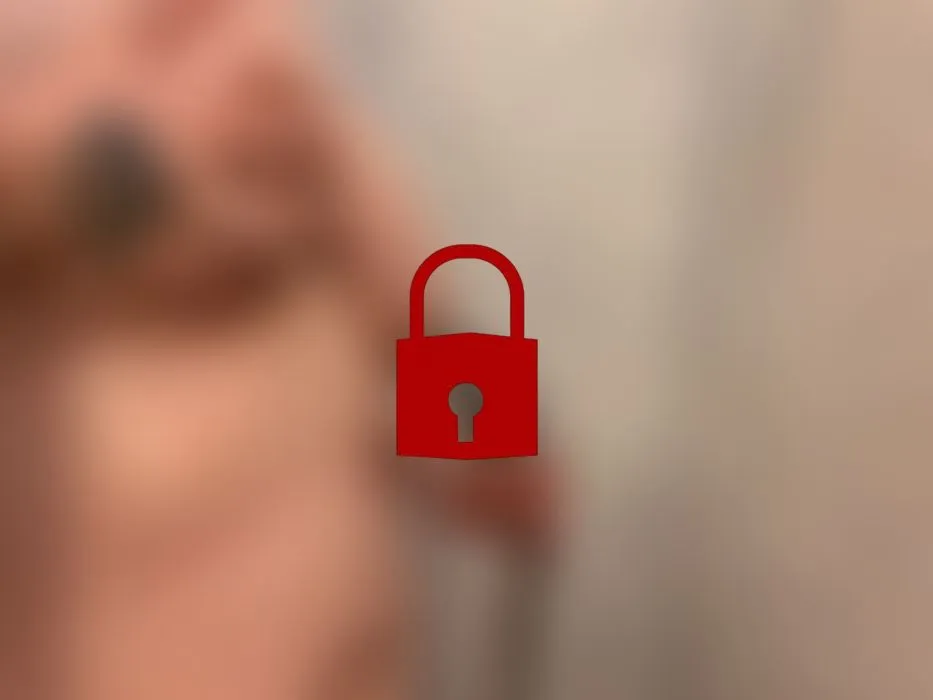 Dusch Zeit mit dickem Dildo