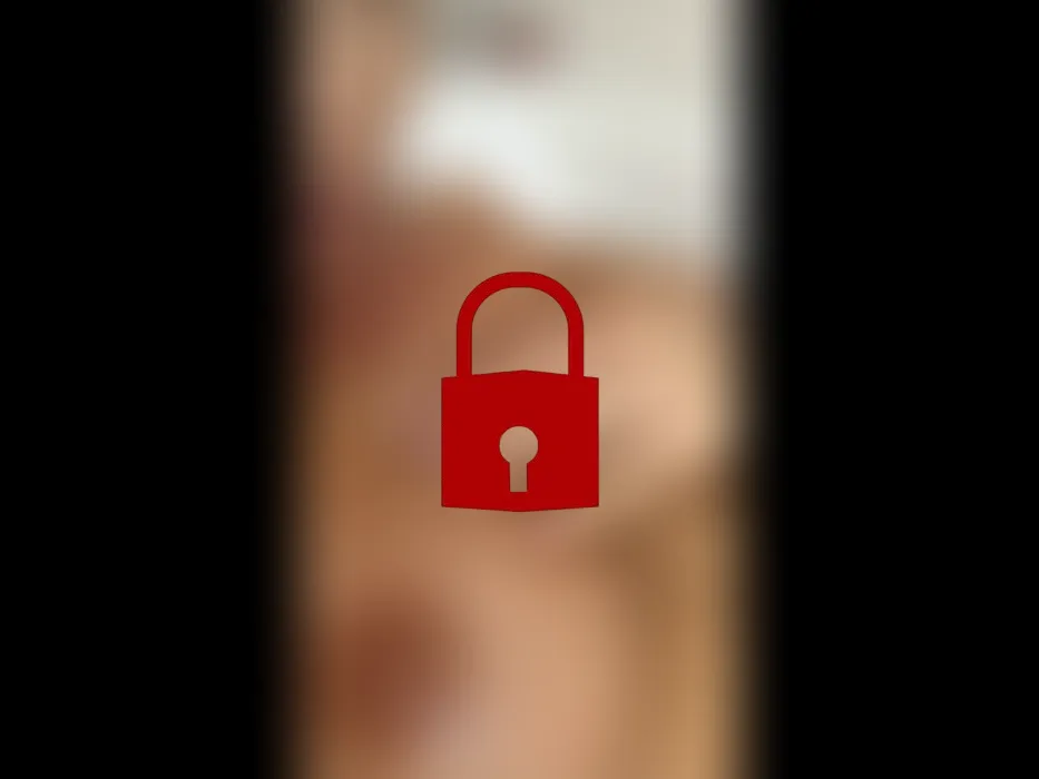 Badenixe feucht gewichst