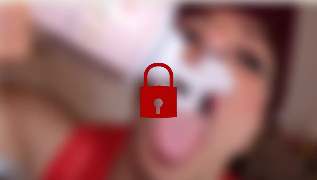 Play with cream in all holes
