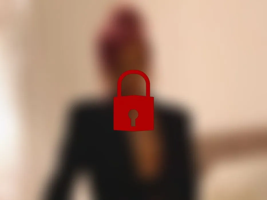 SandyX hat Spass damit