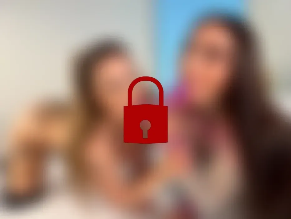 UNSER ERSTER DOPPELDILDO-FICK🍆 Wir zerstören unsere Pussys💦