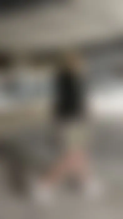 PUBLIC Risk im Parkhaus Solotape mit Dildo