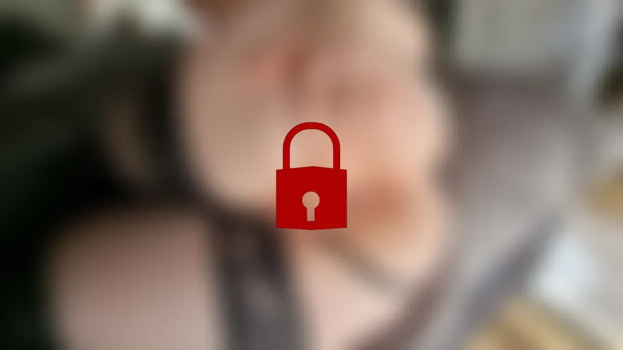 Leck mir die Creampie Fotze sauber