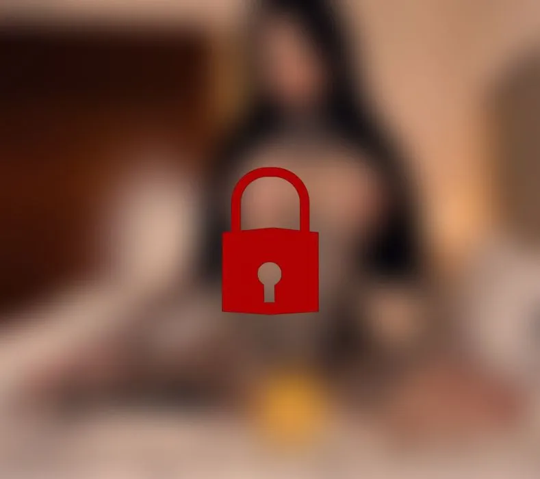 2. Urlaubsvideo - Horny im Hotelzimmer