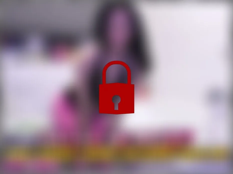 Volle Blase? Hier kommt deine goldene Dusche!