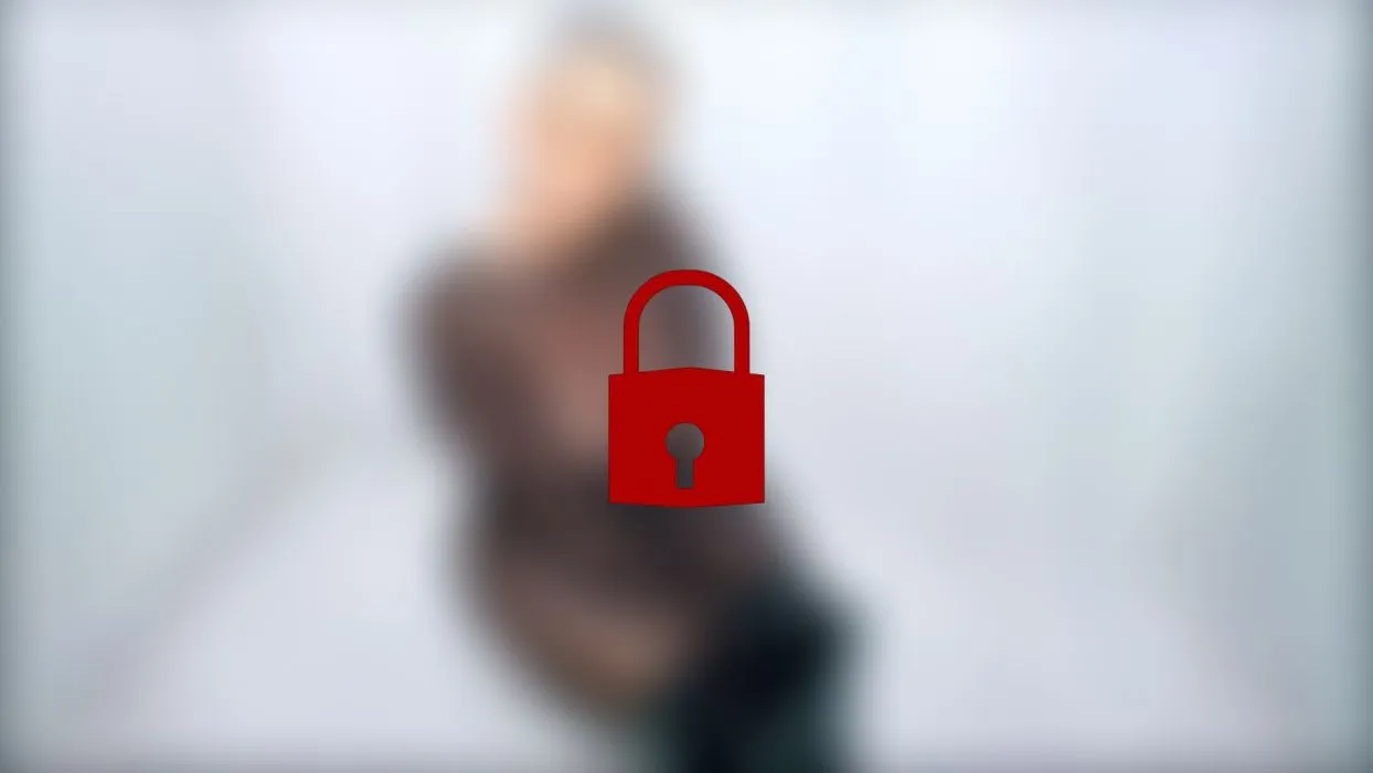 Das erste Sperma des Jahres landet in der Fickfresse!