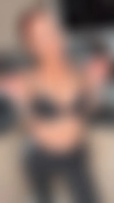 1f519b13514749f695ff98a2f9d60624.mov