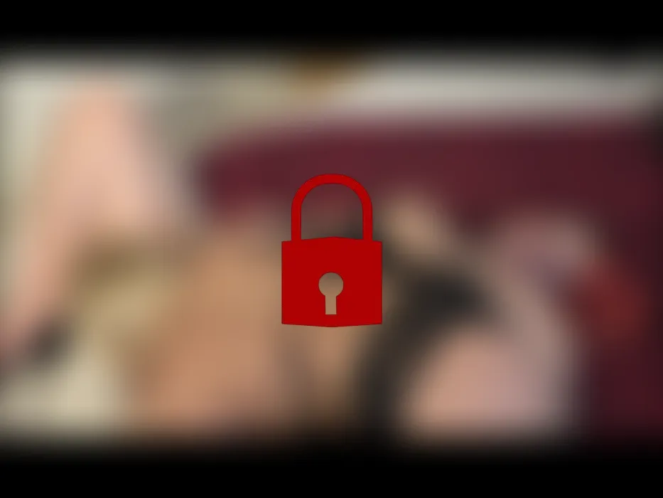 Versaute Lesben-Cam-Show mit Minihotcore