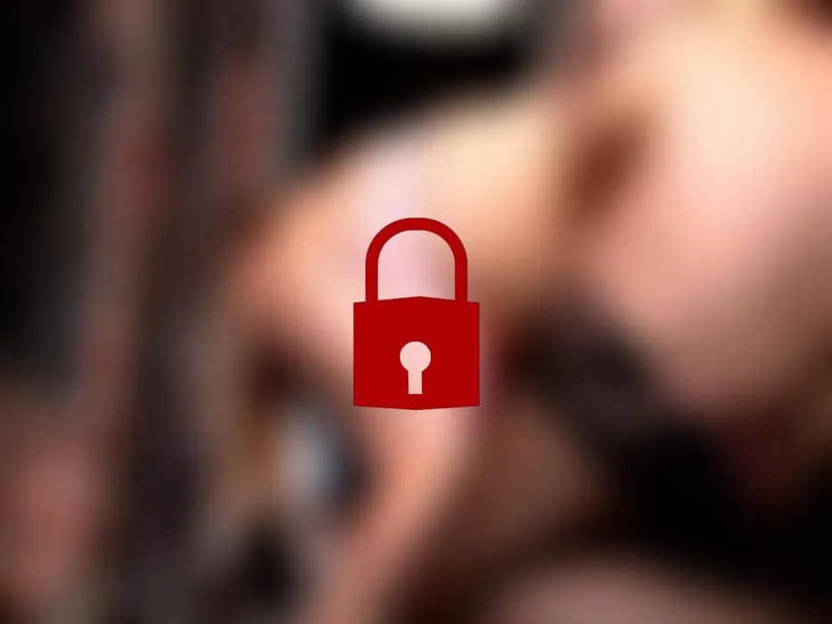 Fuck! Wo bin ich und wer steckt da in meiner Arschfotze!??
