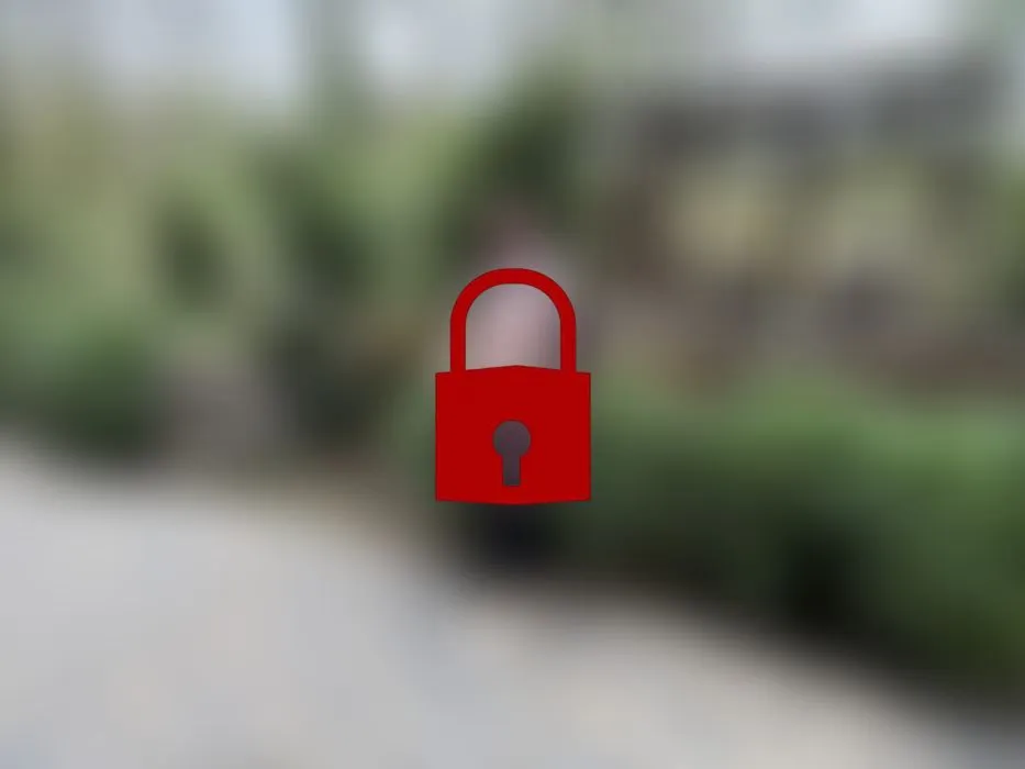 PUBLIC SEX! Detected and FUCKED in the amusement park!
