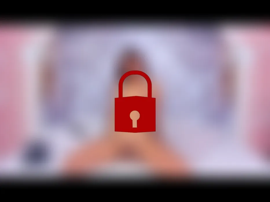 Reite einen Dildo für dich