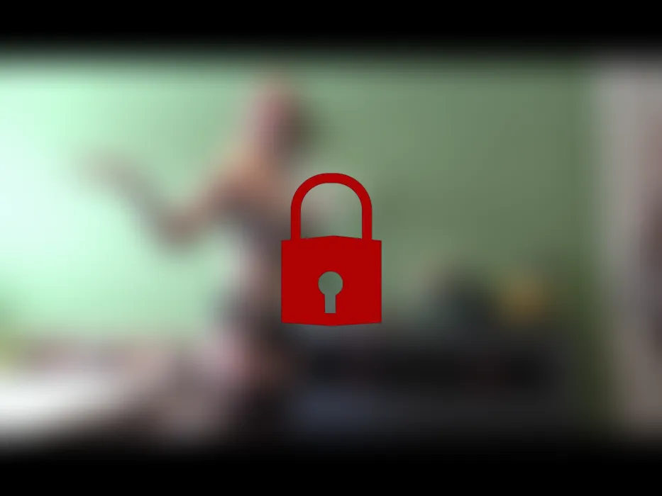 Geiler Trostfick in Strapsen