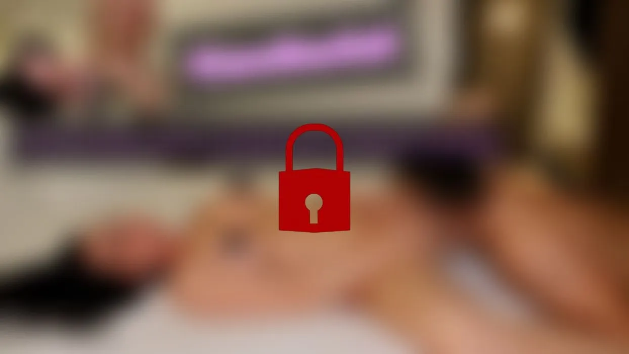 Cuckold darf seine fremdgehende Frau ficken