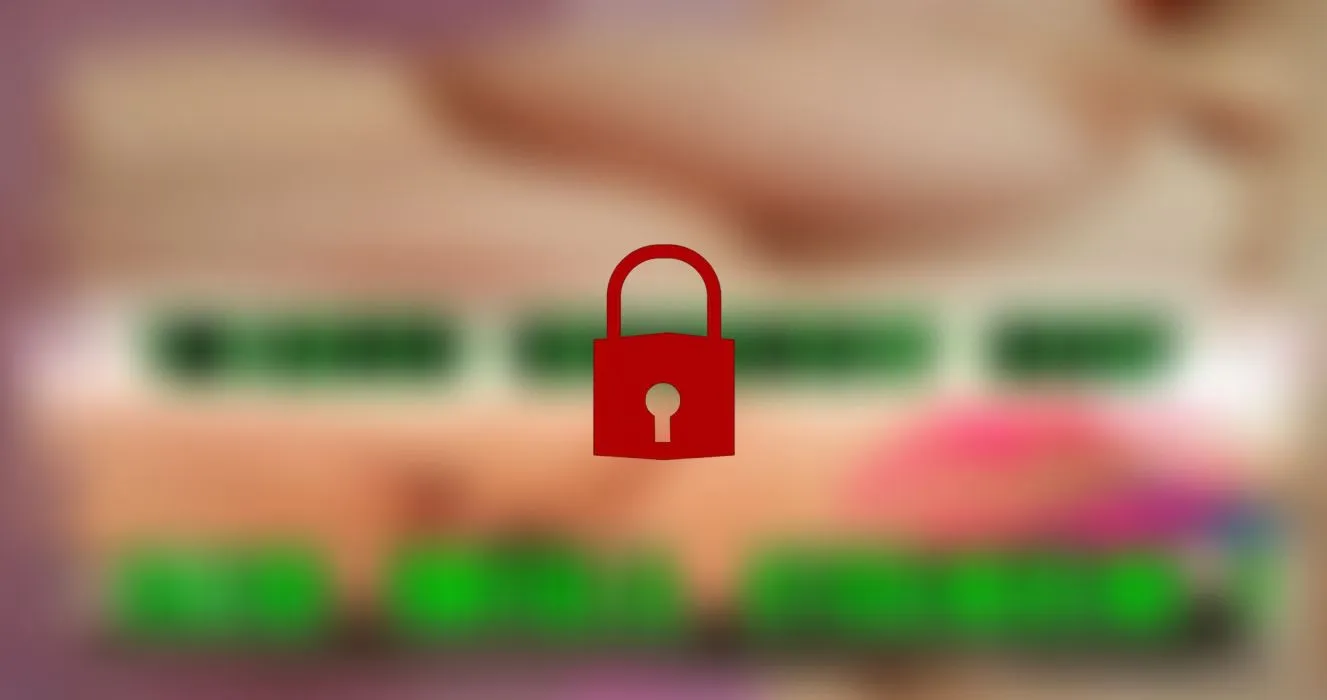 Nackt mit Dicken Titten liege ich auf dem Bett und warte auf Dich