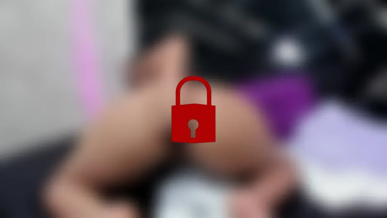 anal play with big dildo ✨🥵