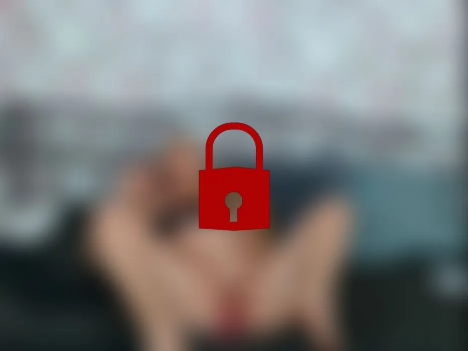 Masturbation mit meinem Höschen