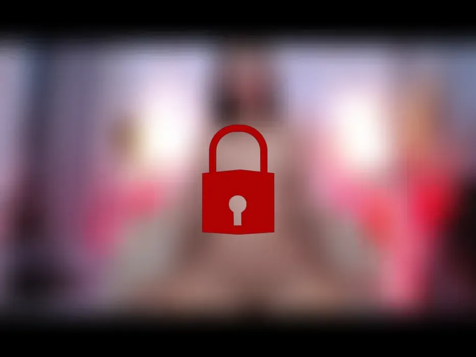 I caress my naked body, touch my pussy and spread it with gentle moans.