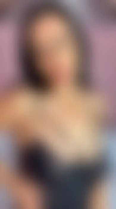 my fingers in my pussy 🔥💦