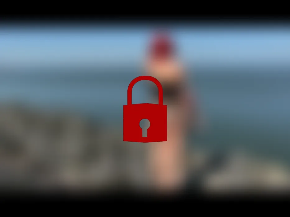 Spontaner Urlaubsfick - Public am Meer