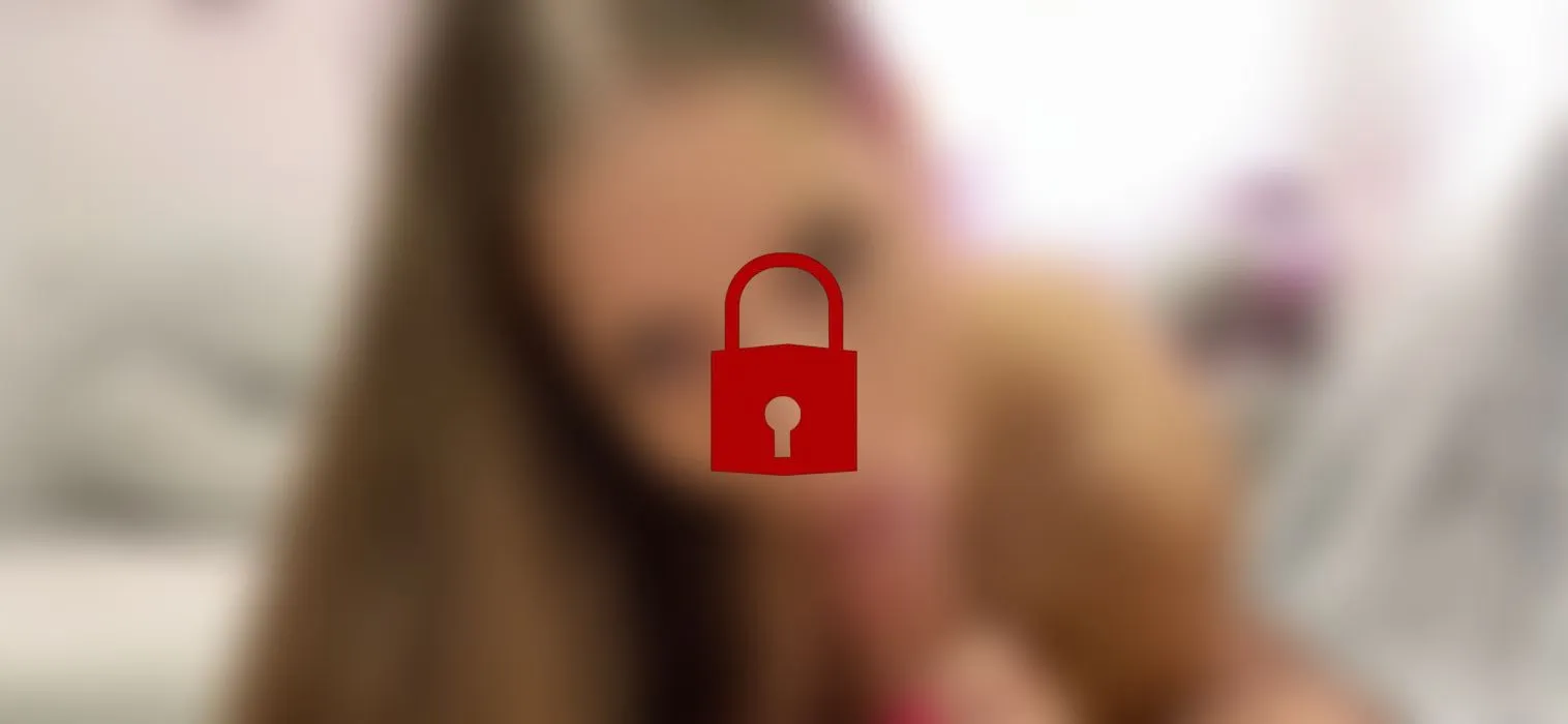 Blowjob mit Sperma im Mund
