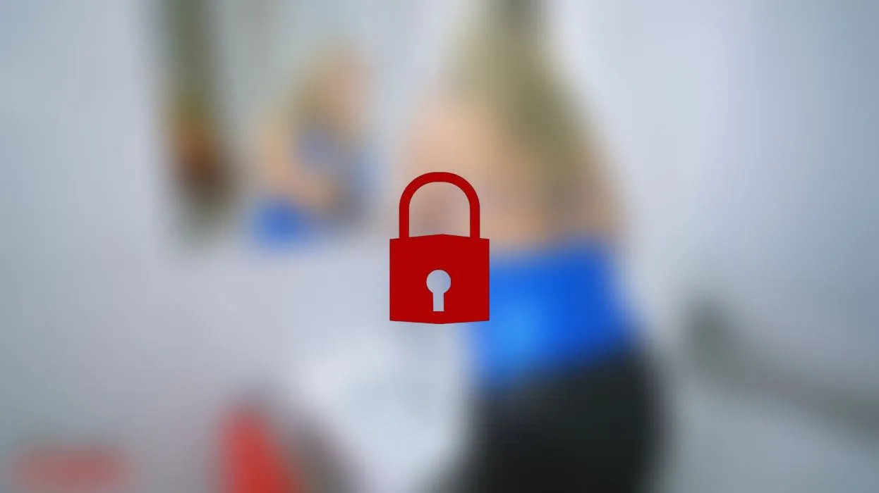 Orgasm before the party, cum on my leather ass