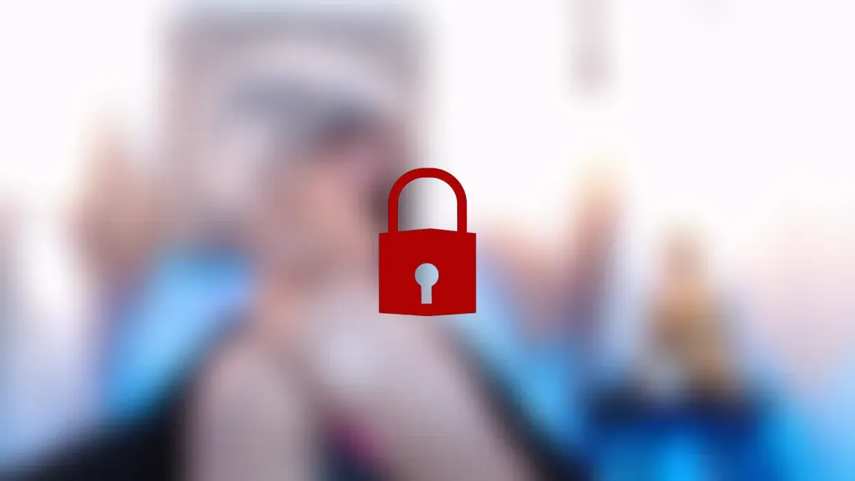 fill my round and big ass with oil 🍑