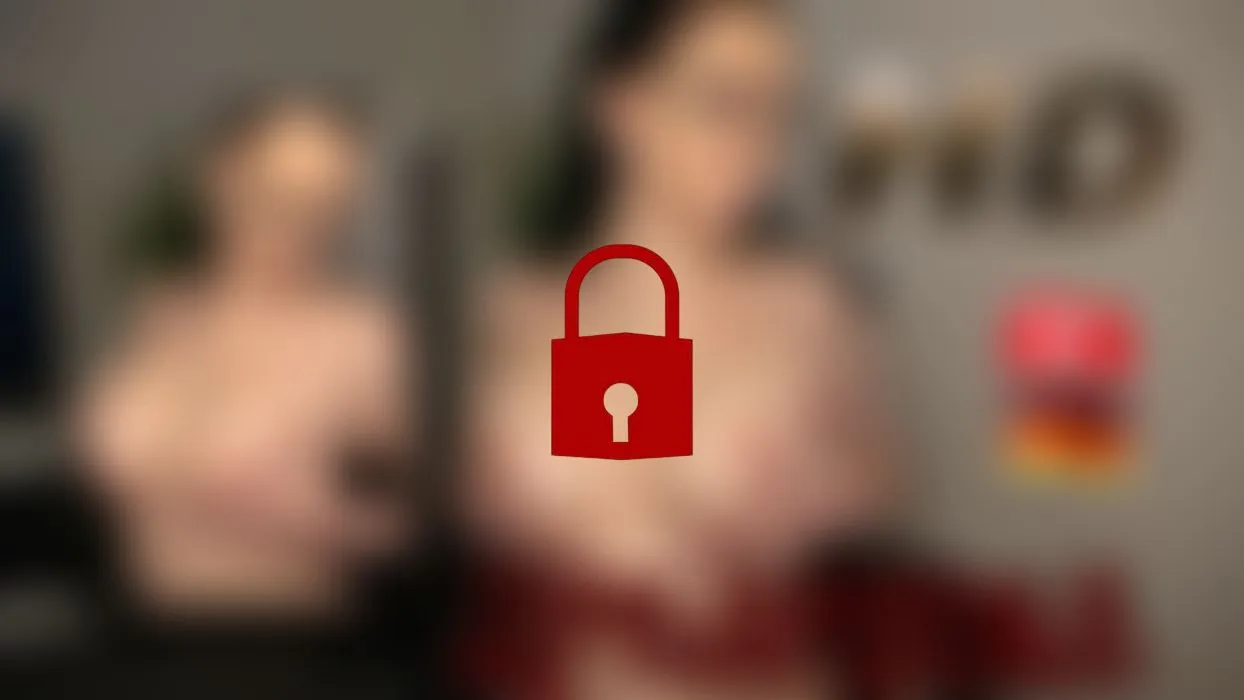 Meine Titten VOLL SPUCKEN UND SPANKEN!!!