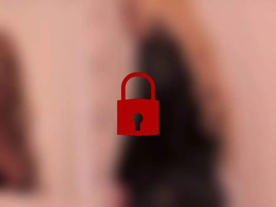 Schön auf den Leder Arsch gespritzt