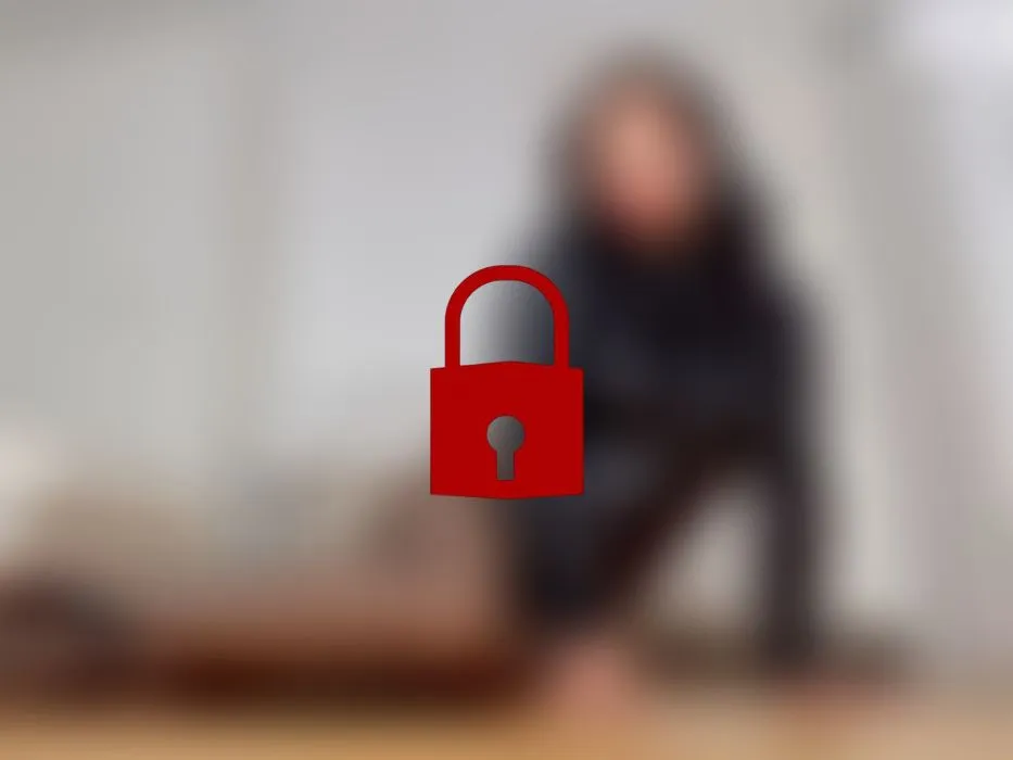 Hirngefickt und zu Lady Tyras Eigentum gemacht