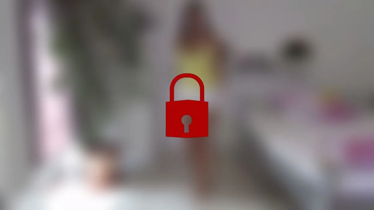 Ich bin Sofia, die mit den dicken Titten und dem prallen Arsch!