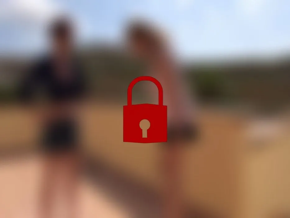Outdoor - Lesbenfick mit Strap-On