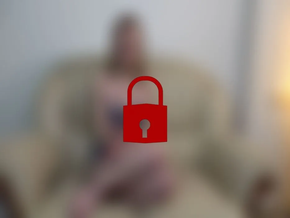 Jana Bellas Anal Fisting