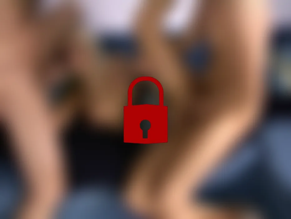 Ein geiler Dreier! Von meinen Nachbarn durch gefickt?!!?