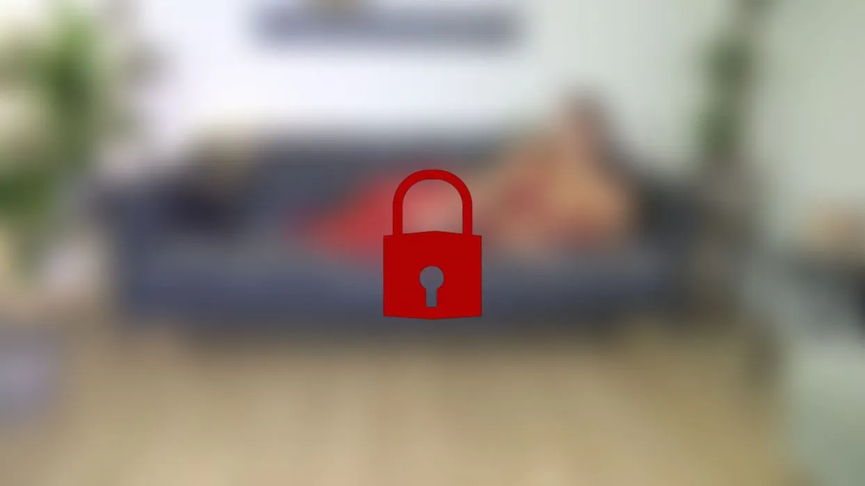 Mega Maulbesamung in sexy Nylons! Die ganze Sahne tropft auf meine dicken Titten!