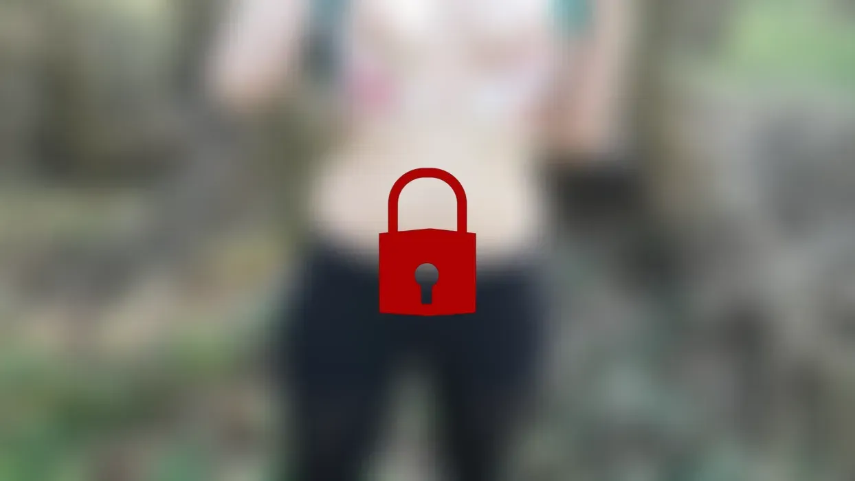 Mit dem Glasdildo Outdoor gefickt.mp4