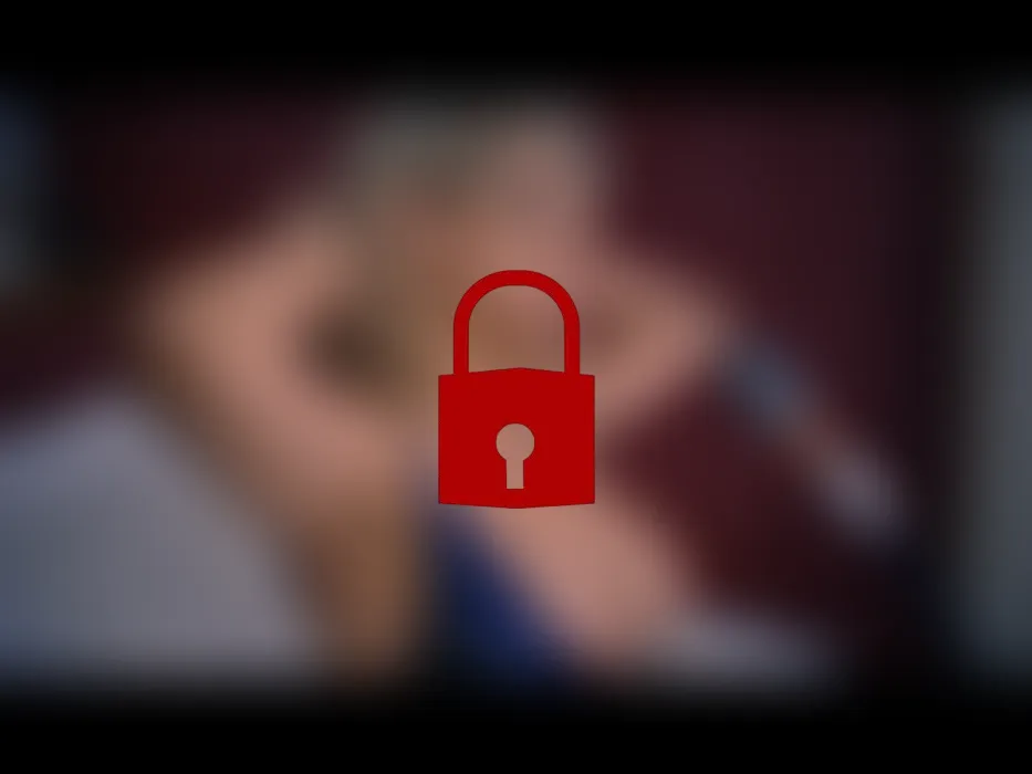 Wunschvideo: Blowjob mit roten Lippen