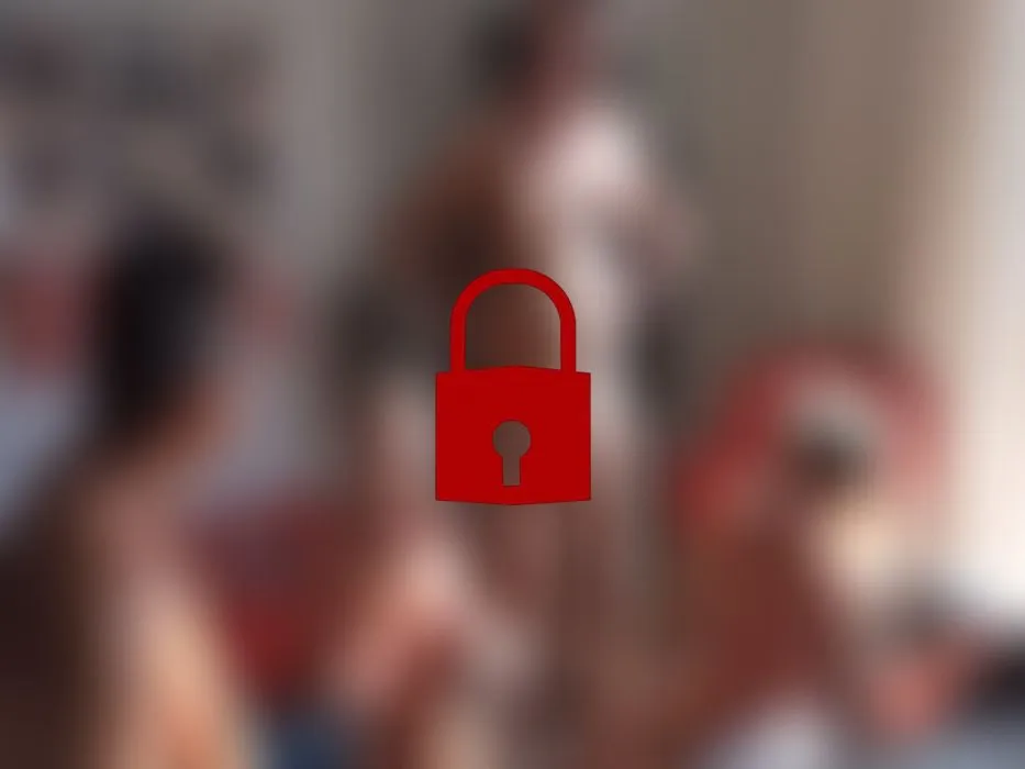 Quick Fick 4er - privat mit Tina und 2 spritzigen Schwänzen