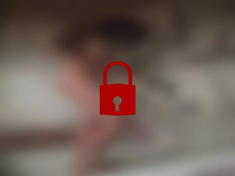 Mein Stoß-Vibrator besorgt es mir