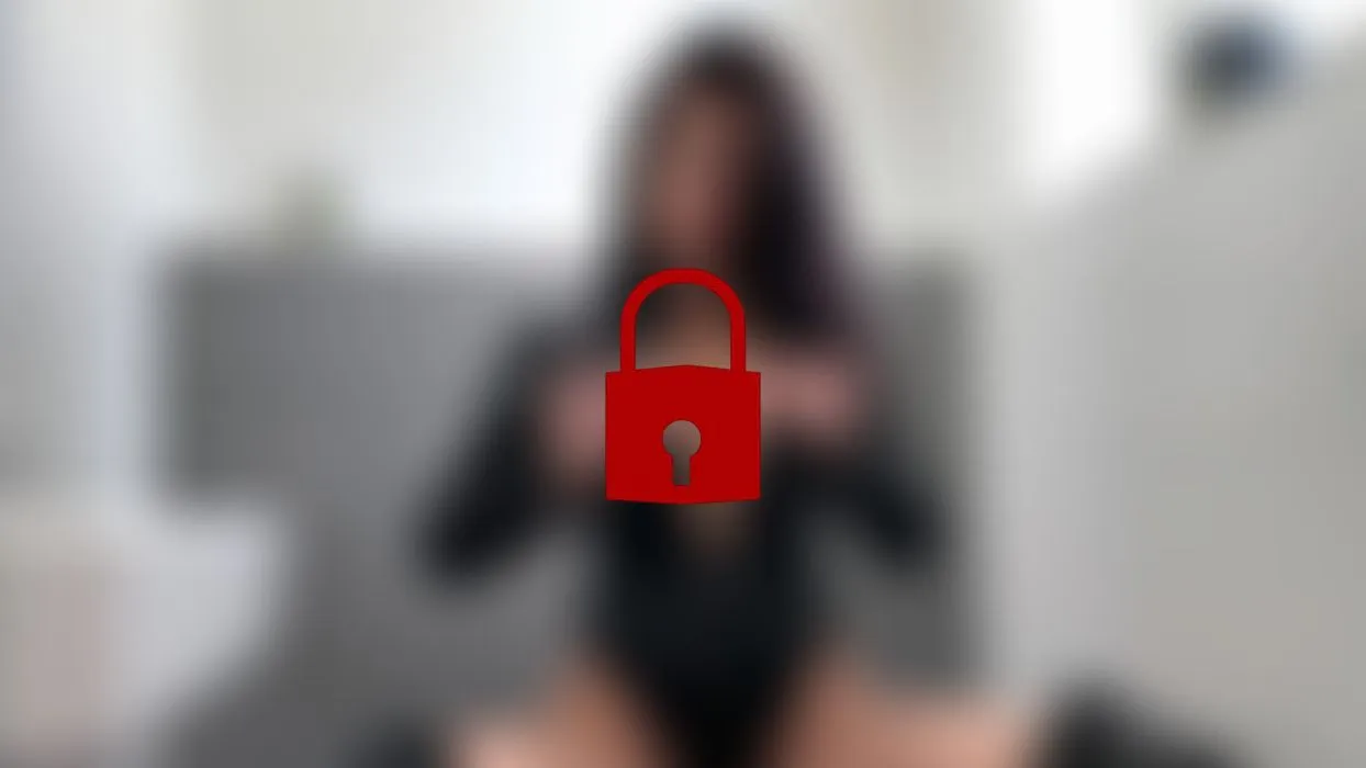 Leder Hobbyhure 100% Creampie Geil | Du spritzt in die Fotze