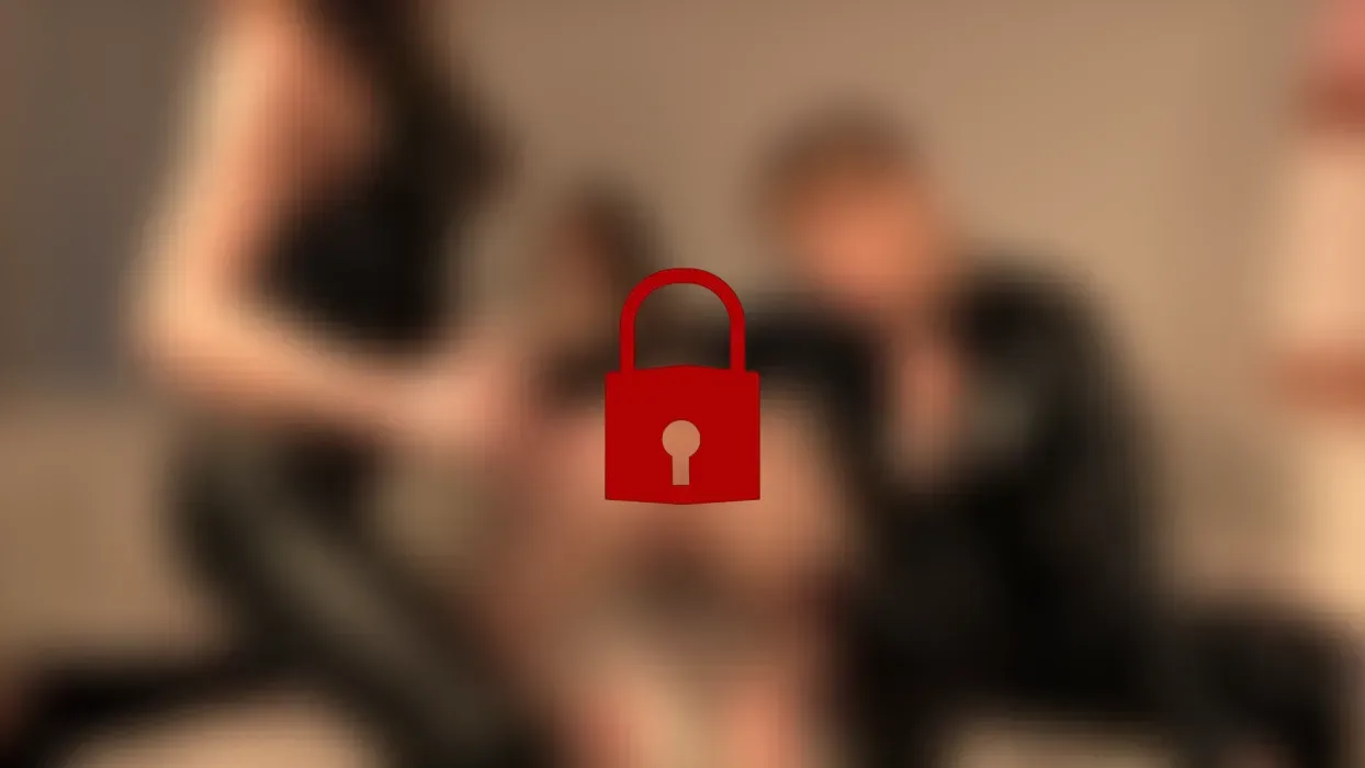 Finale!!! Arsch wixxen mit 3 geilen Schlampen