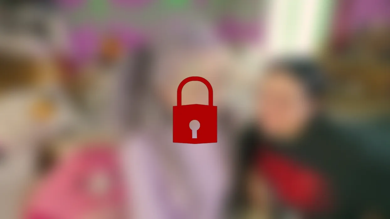 glasses girls - full clip.mp4