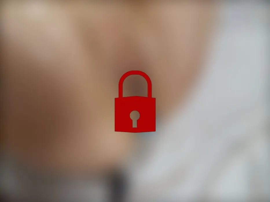 Extra small girl try anal and huge vibrator