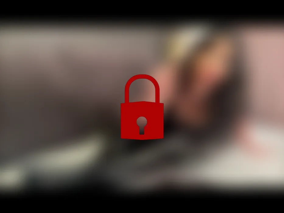 Minischwanz Erniedrigung (Wunschvideo)