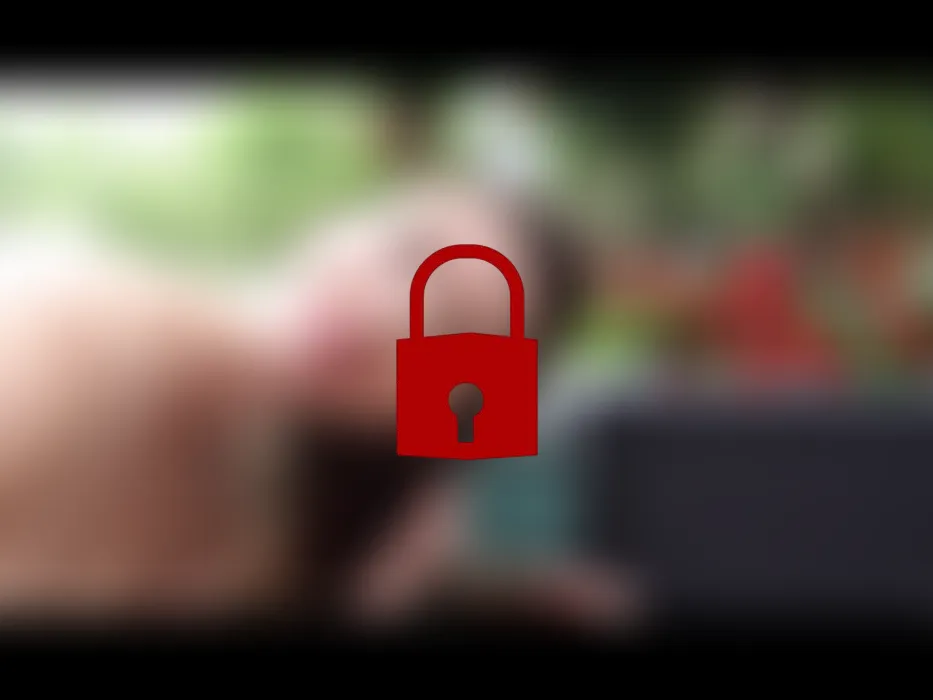 Mit Pisse durchtränkt in alle meine Löcher gefickt!