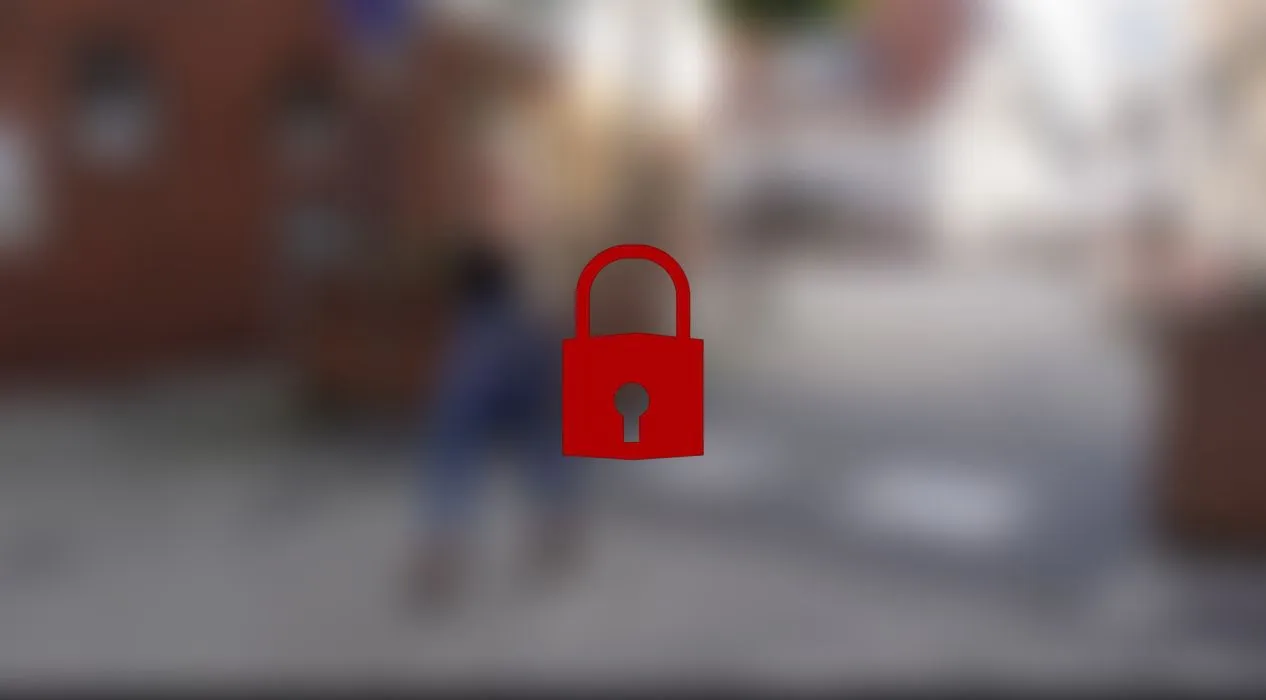 STADT FLITTCHEN so notgeil das die Muschi durch die Jeans tropft!