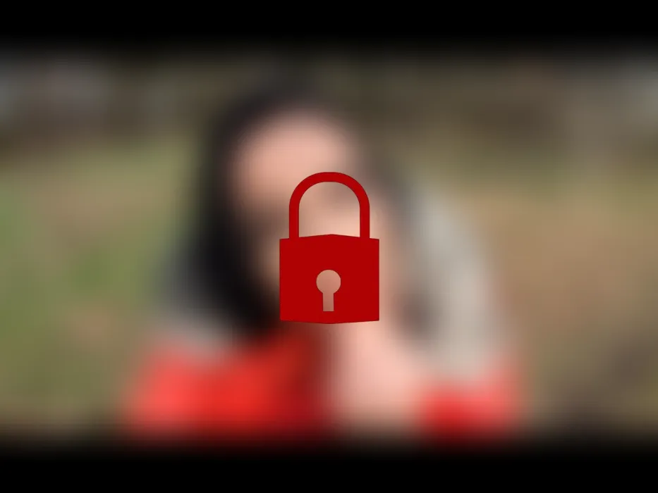 NinaVegas - Piss-Sau