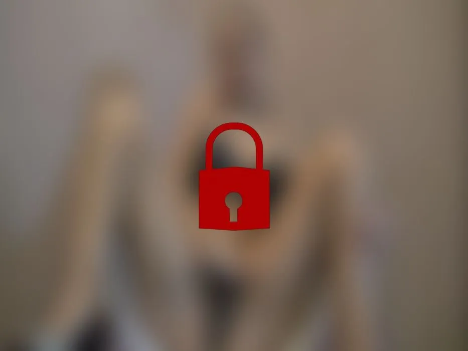 Geiler Strip und gefingerte Muschi